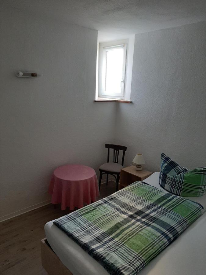 Gasthof & Pension Zum Saalestrand Bad Durrenberg Luaran gambar
