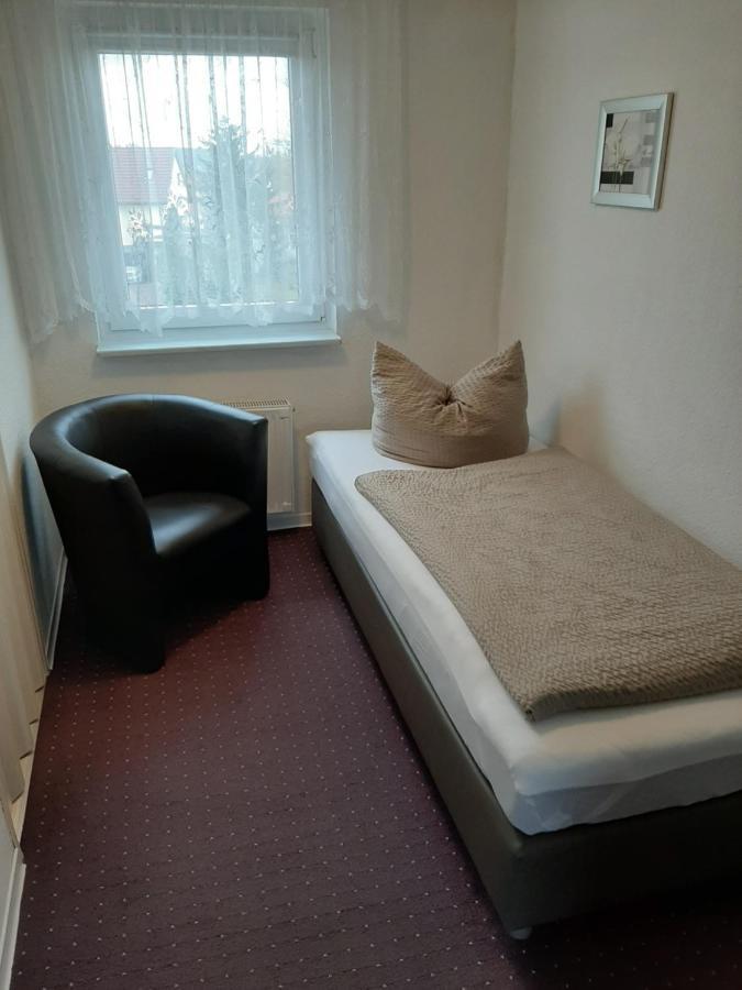 Gasthof & Pension Zum Saalestrand Bad Durrenberg Luaran gambar