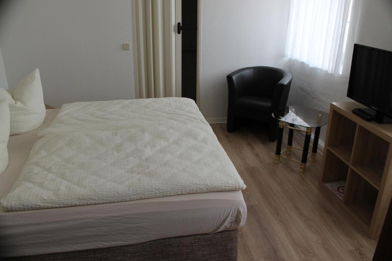 Gasthof & Pension Zum Saalestrand Bad Durrenberg Luaran gambar
