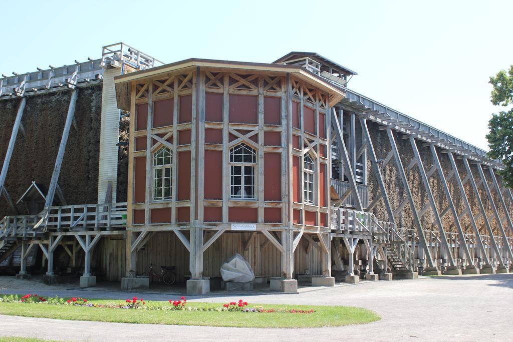 Gasthof & Pension Zum Saalestrand Bad Durrenberg Luaran gambar